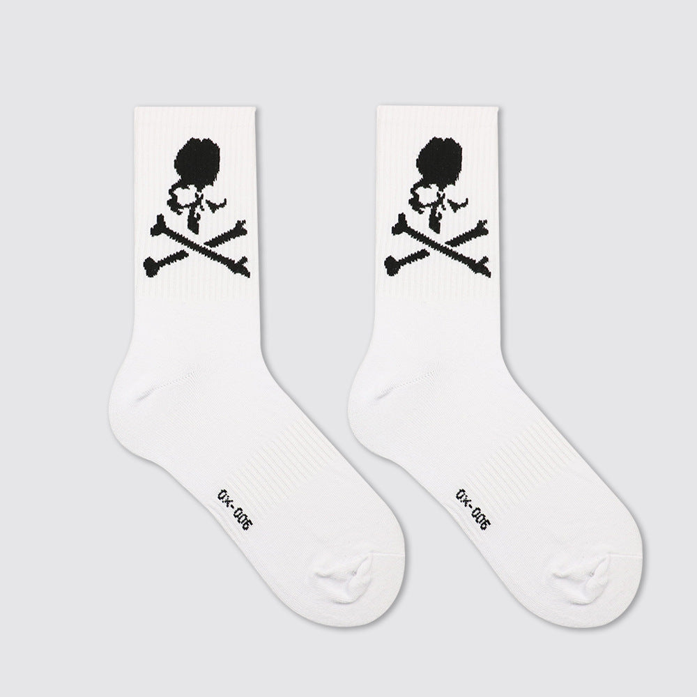 Fashion Black And White Skull Socks